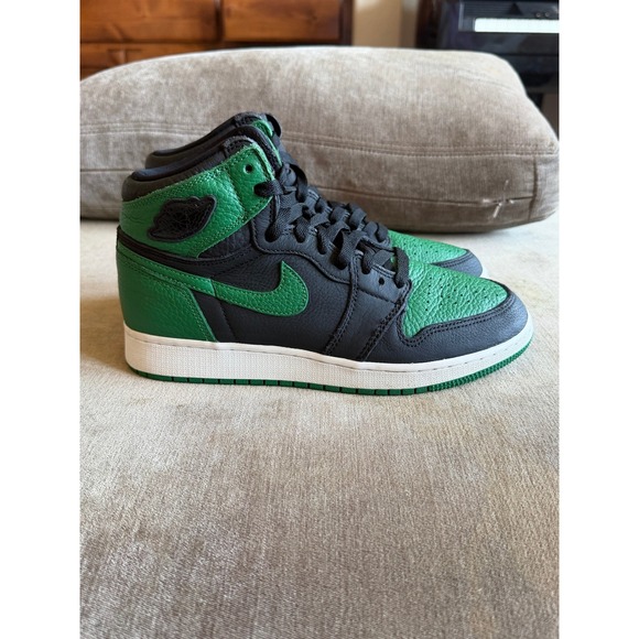 Jordan Other - Air Jordan 1 Retro High OG Pine Green 2.0 GS 575441-030 Kids Size 6Y Womens 7.5